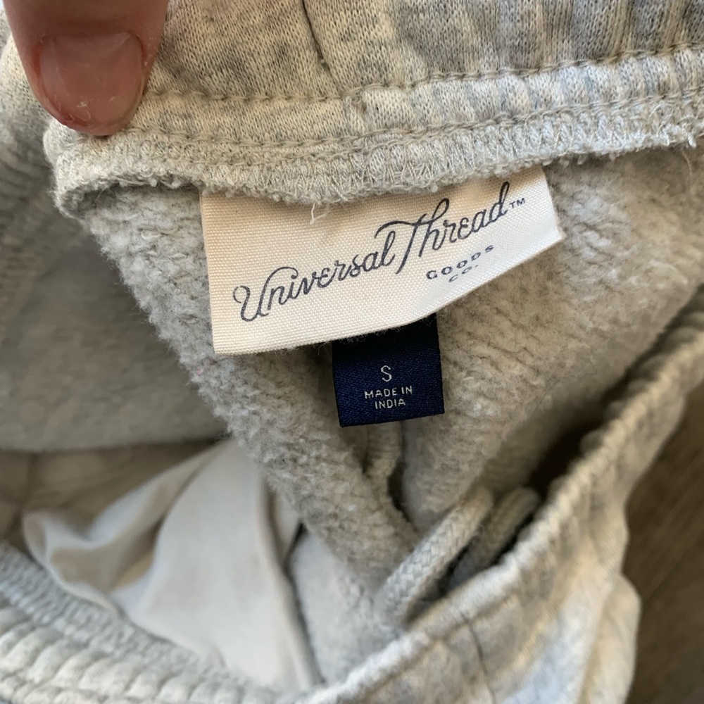 Womens Universal Thread Light Gray Sweatpant Set - image 3